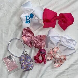 Girls Hair Bow & Charm Set in Hot Pink, White, Light Pink, Blue